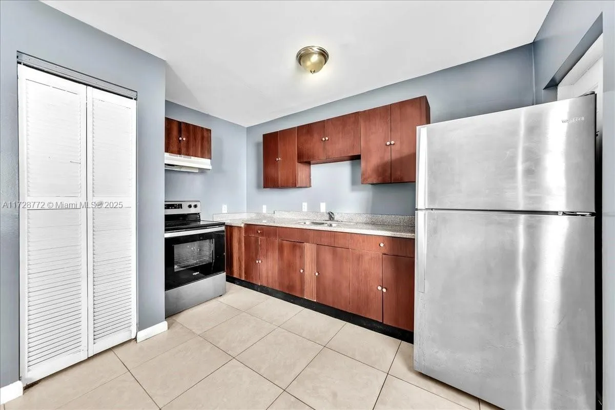 365 NW 8th St # 211, Miami FL 33136