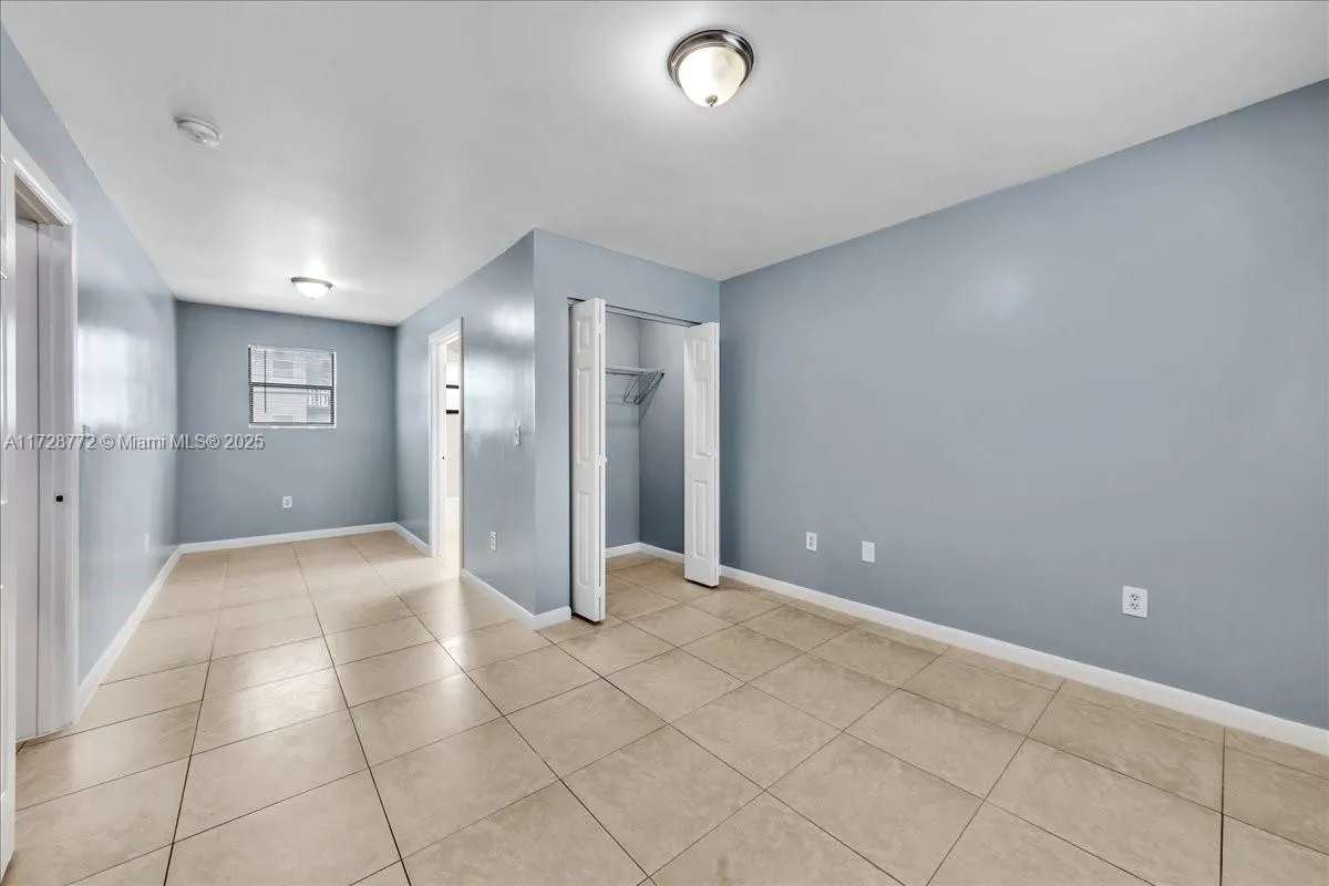 365 NW 8th St # 211, Miami FL 33136