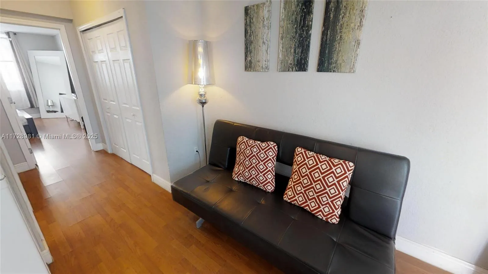713 Collins Ave # 33, Miami Beach FL 33139