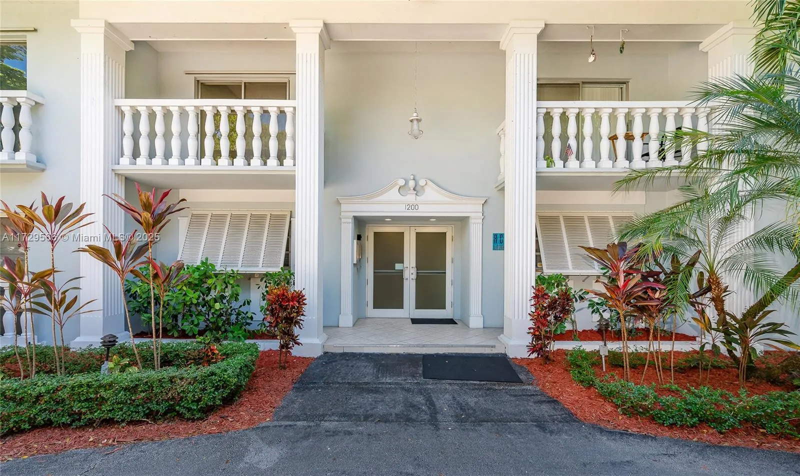 1200 Mariposa Ave # E202, Coral Gables FL 33146