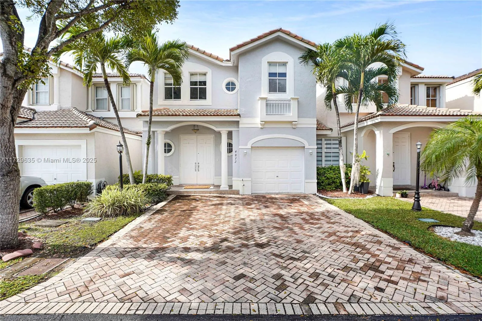 3 bedroom 2 bath for sale at 4872 NW 107th Pl, Doral FL 33178