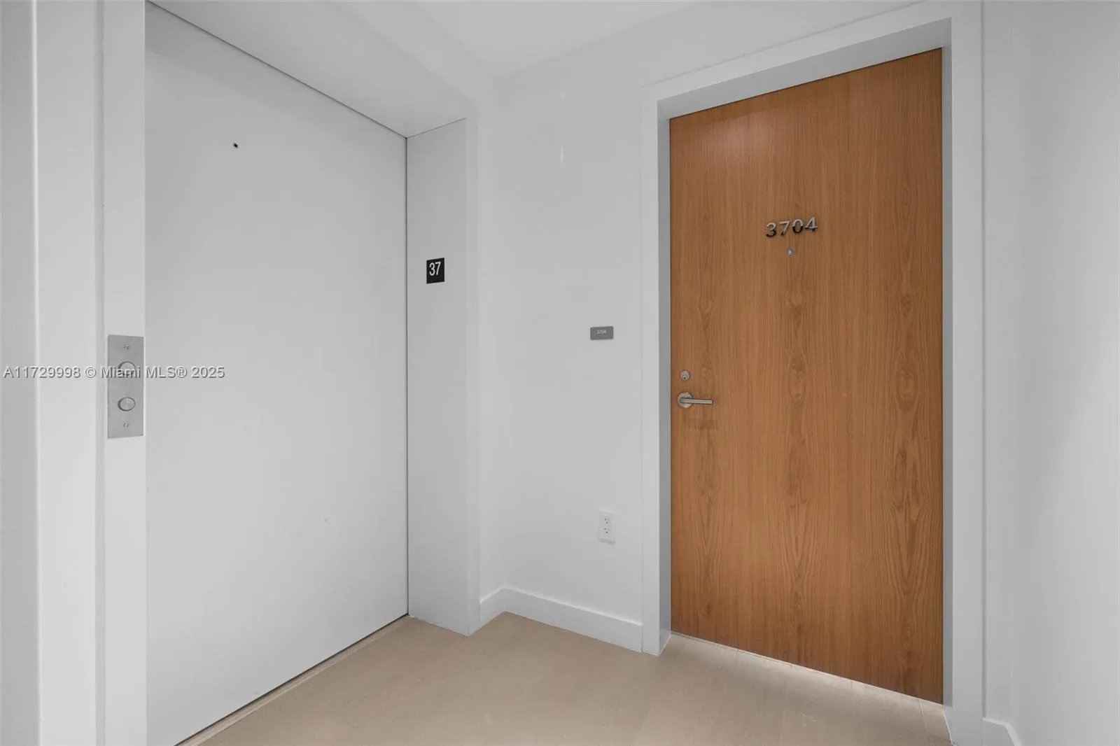 500 Alton Rd # 3704, Miami Beach FL 33139