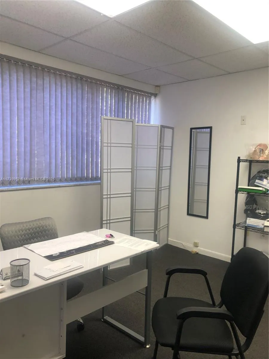 1385 SW 22 # 203, Coral Gables FL 33145