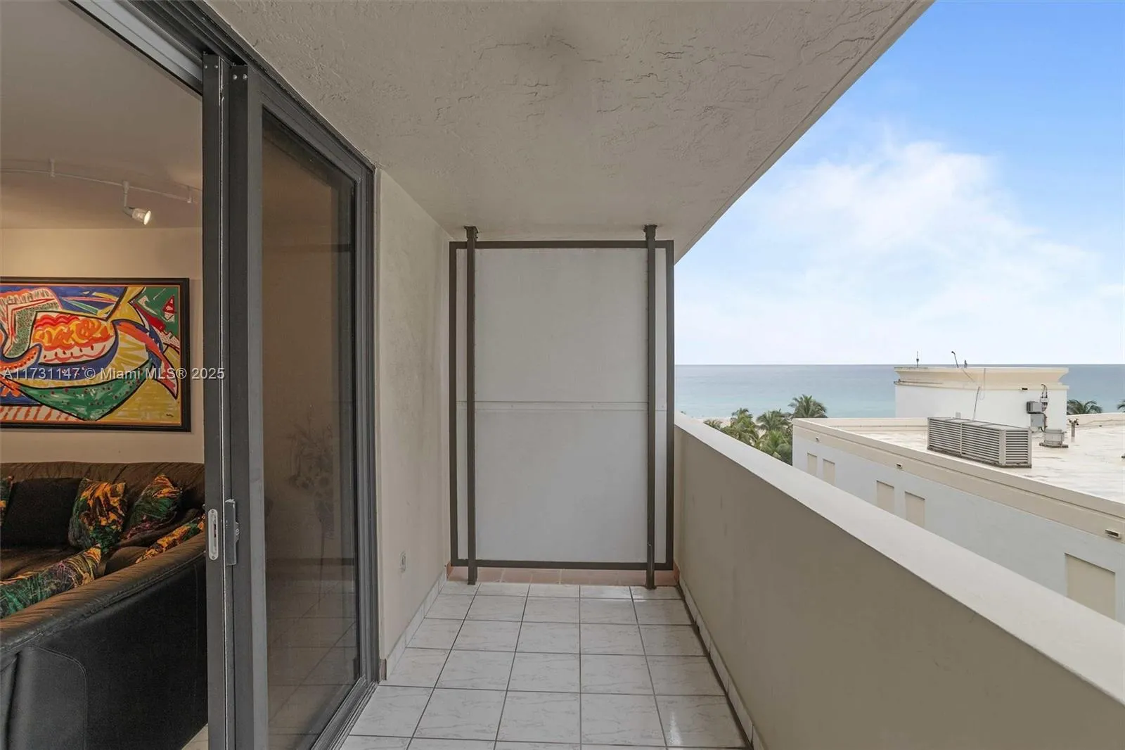 1623 Collins Ave # 812, Miami Beach FL 33139