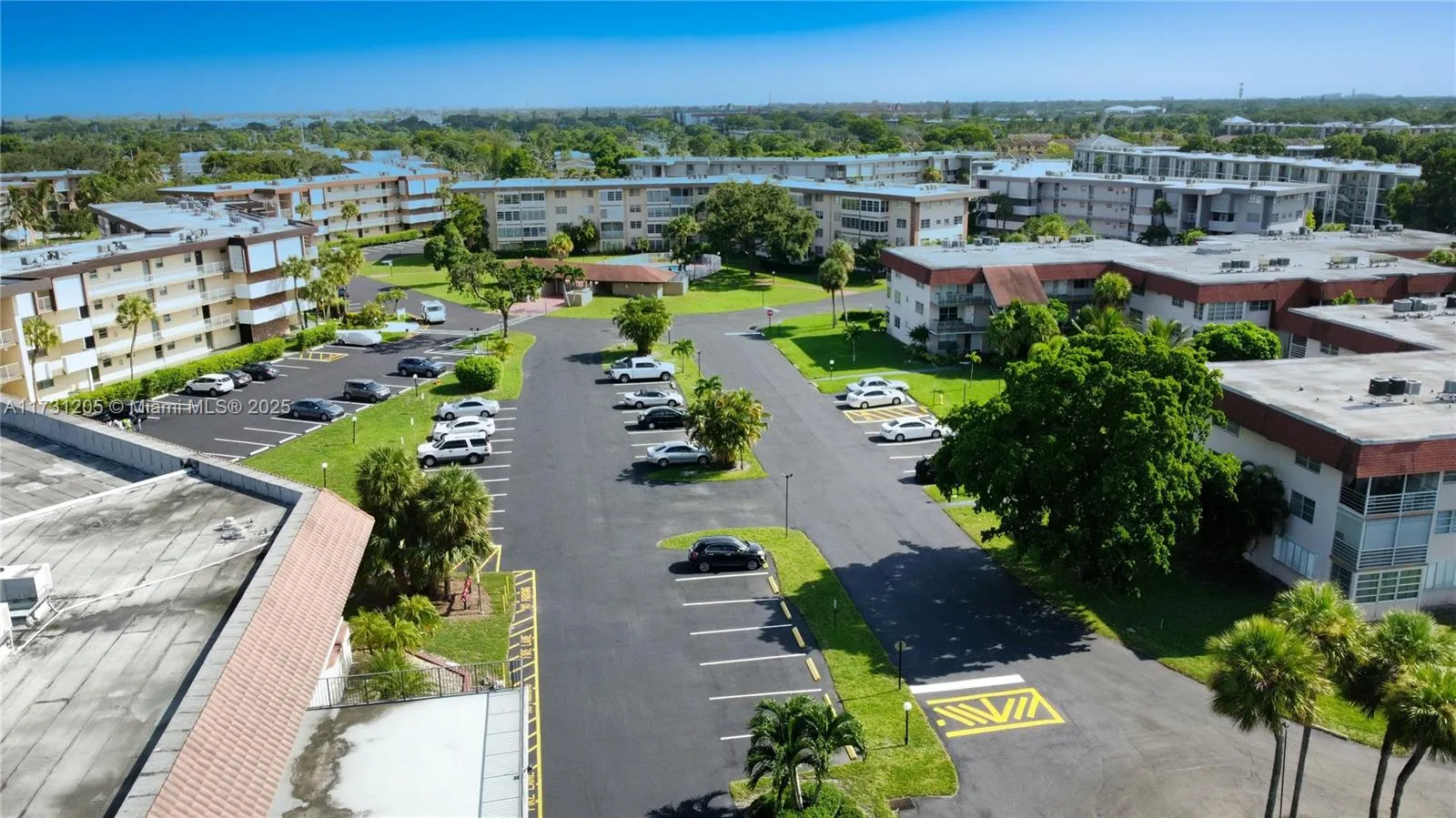 3061 NW 47th Ter # 136, Lauderdale Lakes FL 33313