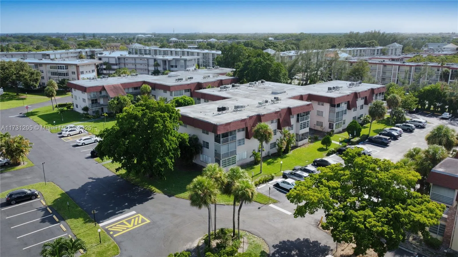 3061 NW 47th Ter # 136, Lauderdale Lakes FL 33313