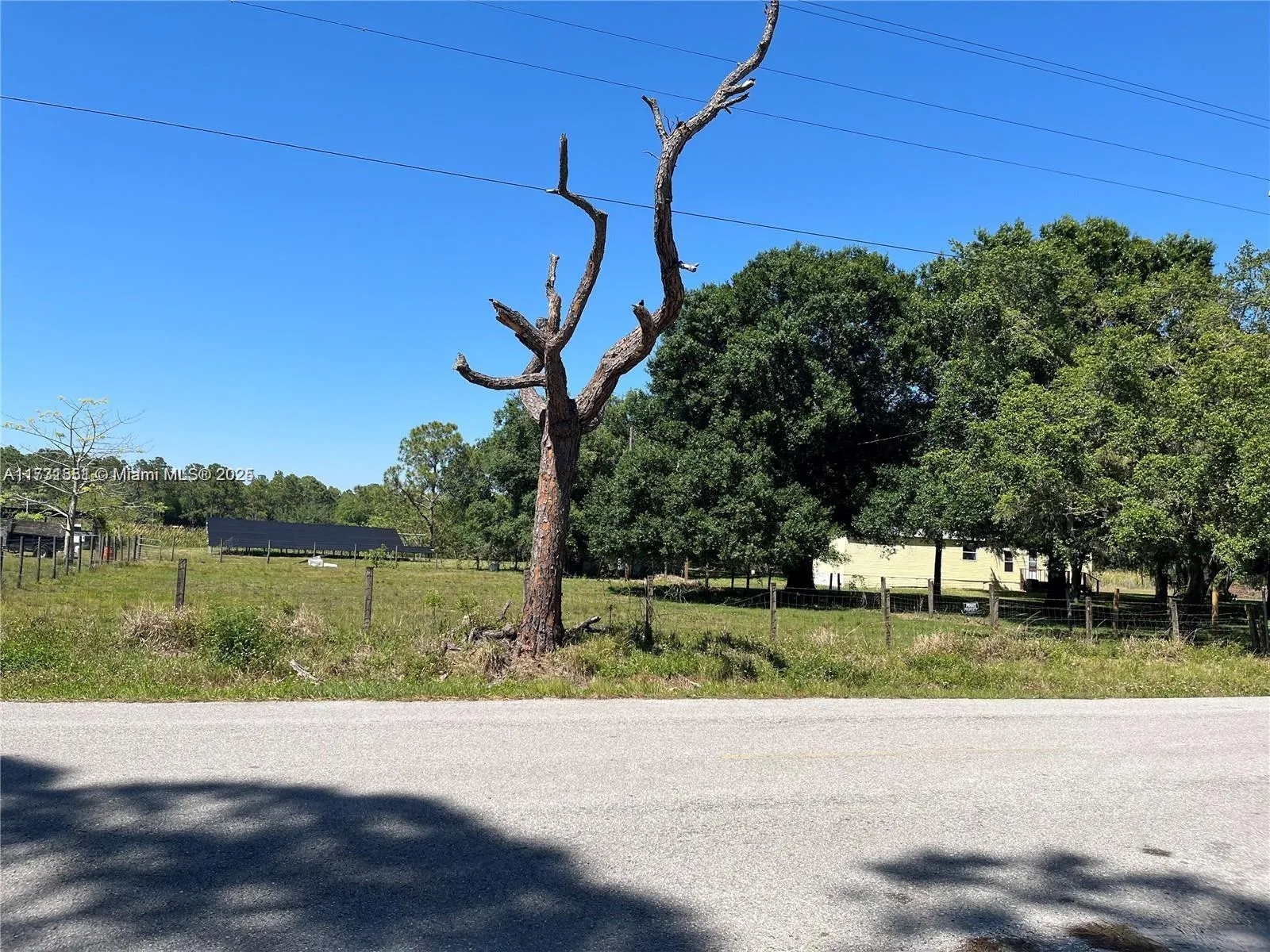 for sale at 1950 Tampa Av, Clewiston FL 33440