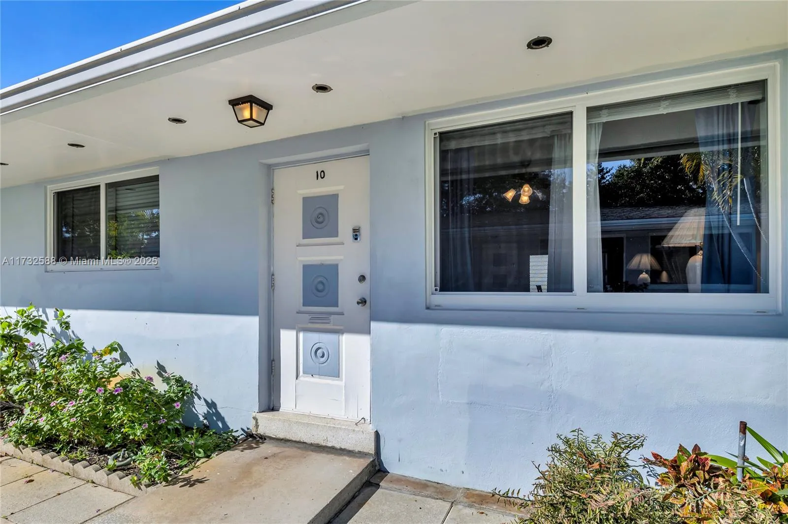 2300 Jackson St # 10, Hollywood FL 33020