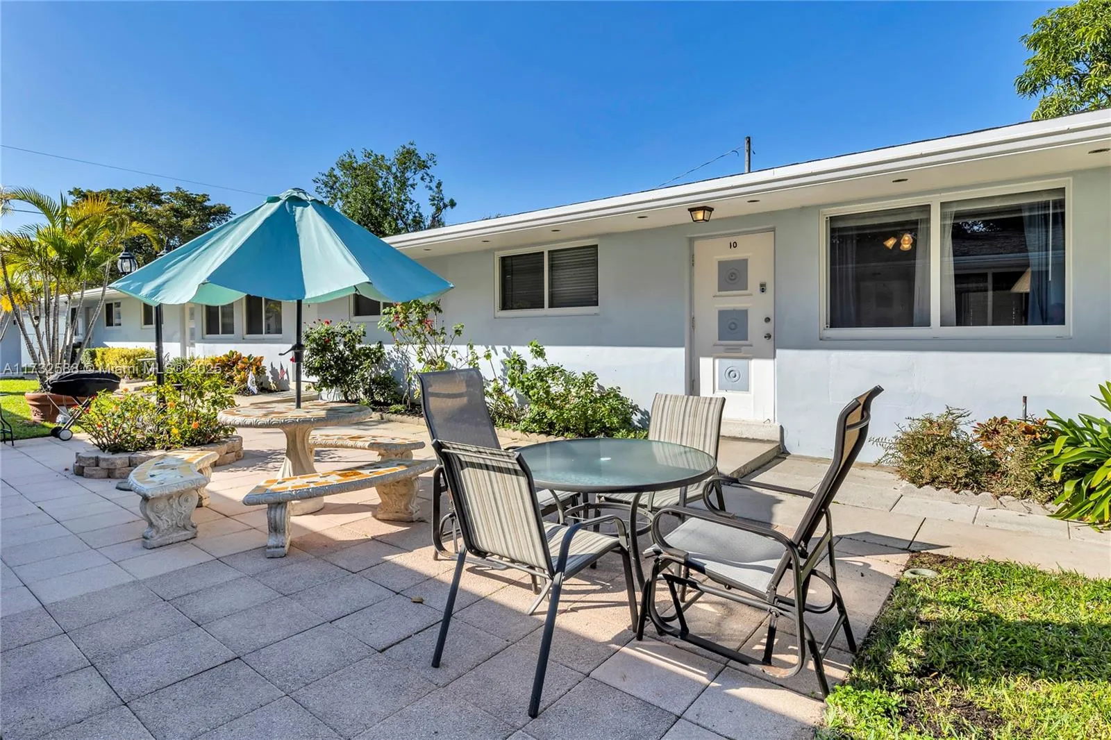 2300 Jackson St # 10, Hollywood FL 33020