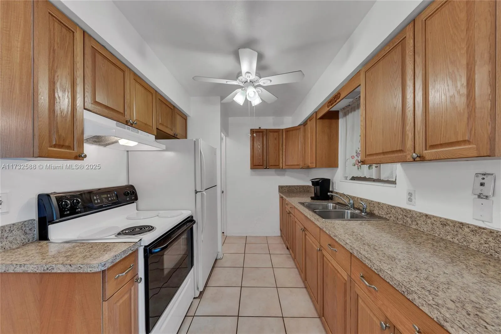 2300 Jackson St # 10, Hollywood FL 33020