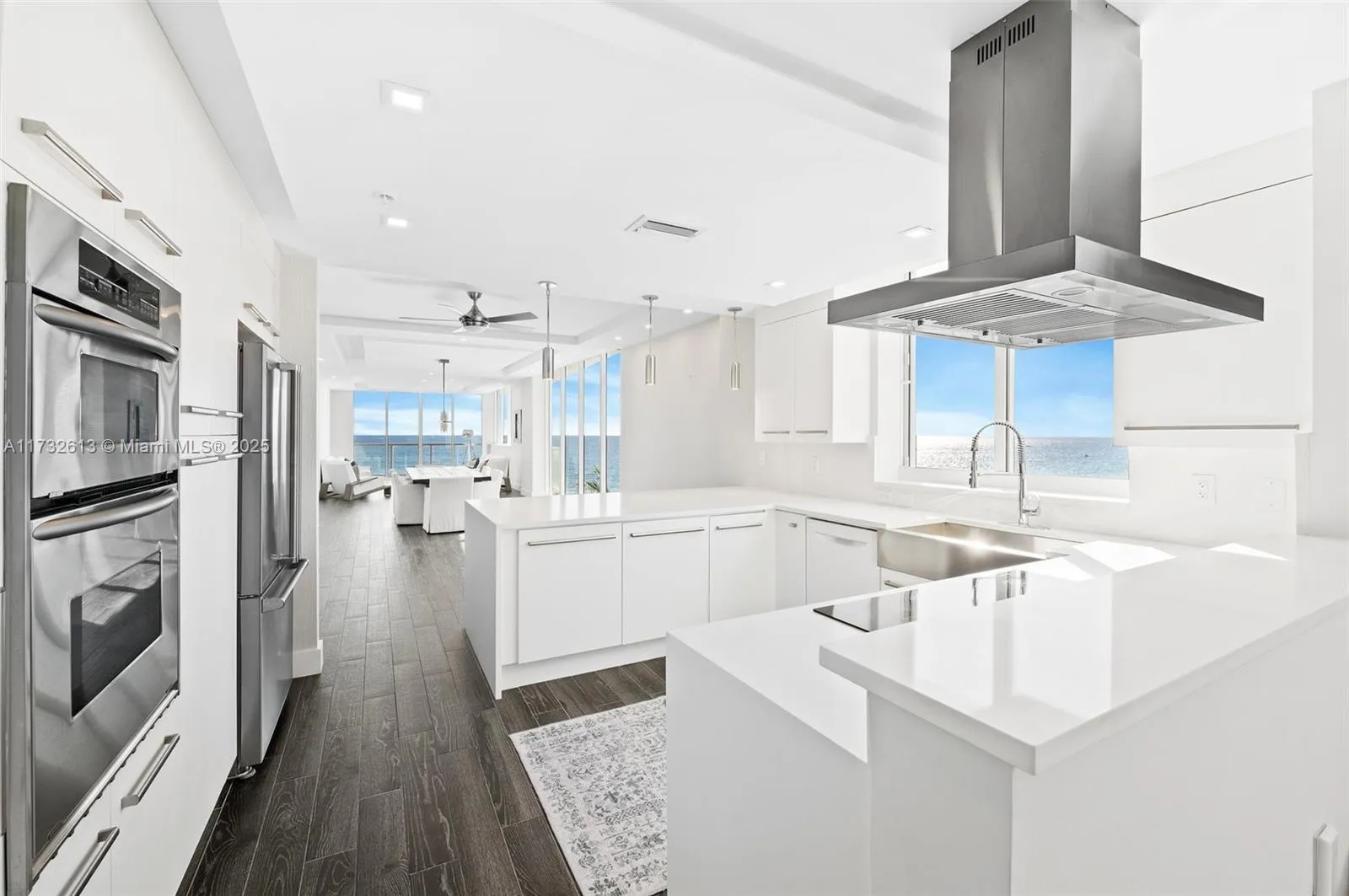 3 bedroom 3 bath for sale at 704 N Ocean Blvd # 501, Pompano Beach FL 33062