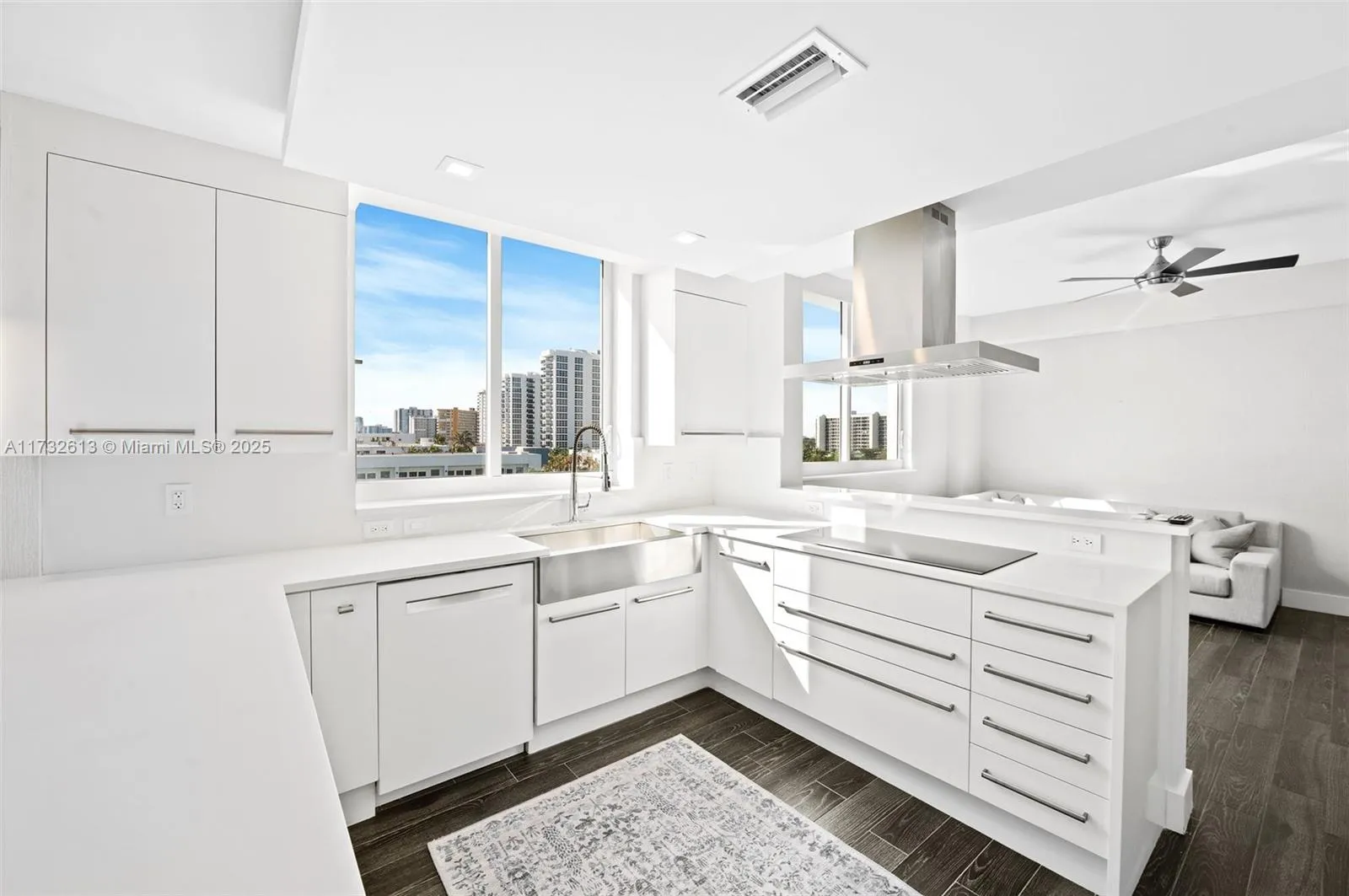 704 N Ocean Blvd # 501, Pompano Beach FL 33062