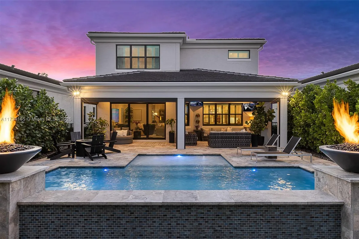 13475 Artisan Cir, Palm Beach Gardens FL 33418
