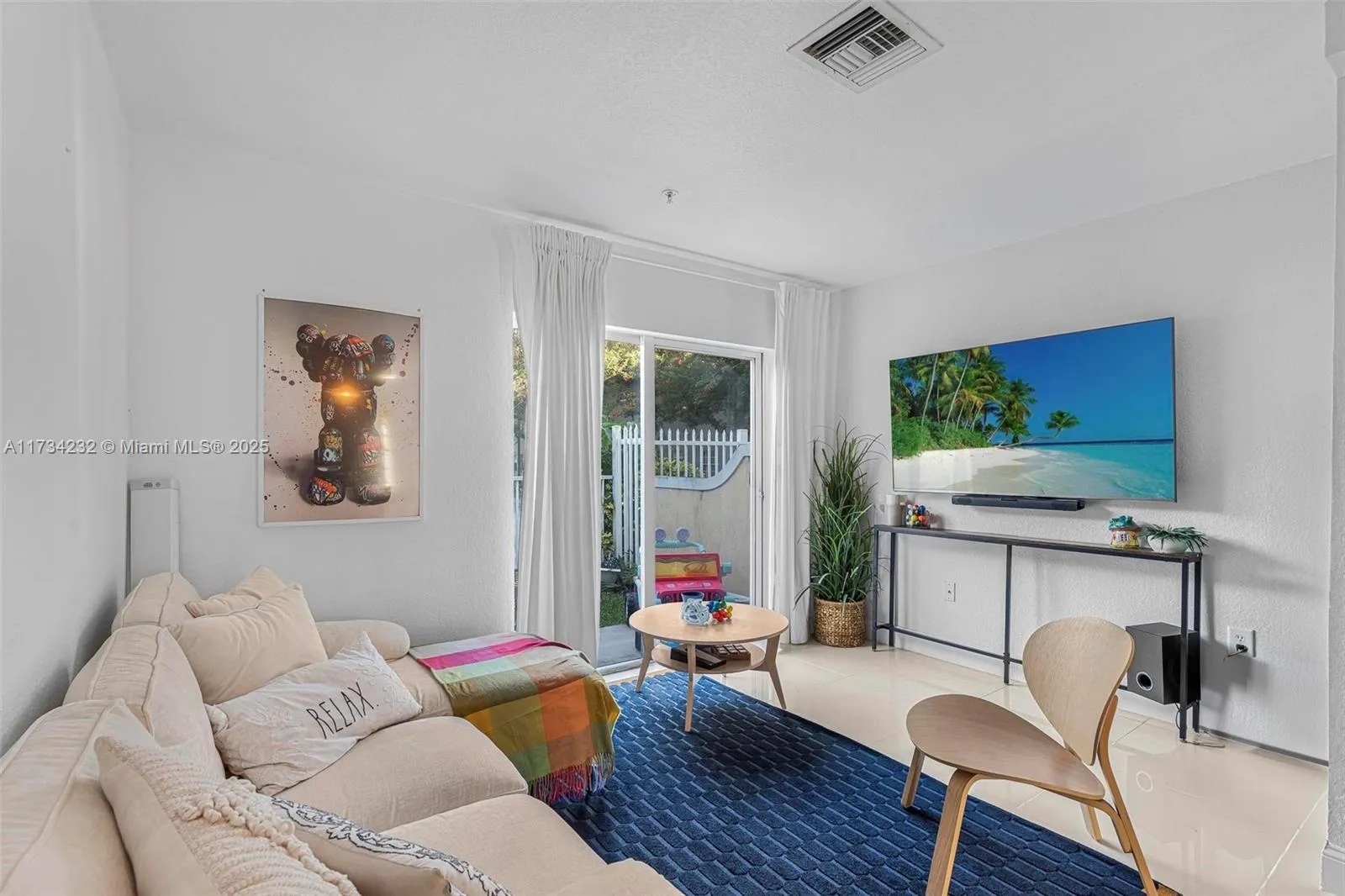 2196 NE 167th St # 114, North Miami Beach FL 33162