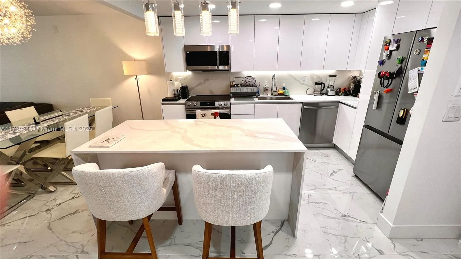 6039 Collins Ave # 1210, Miami Beach FL 33140