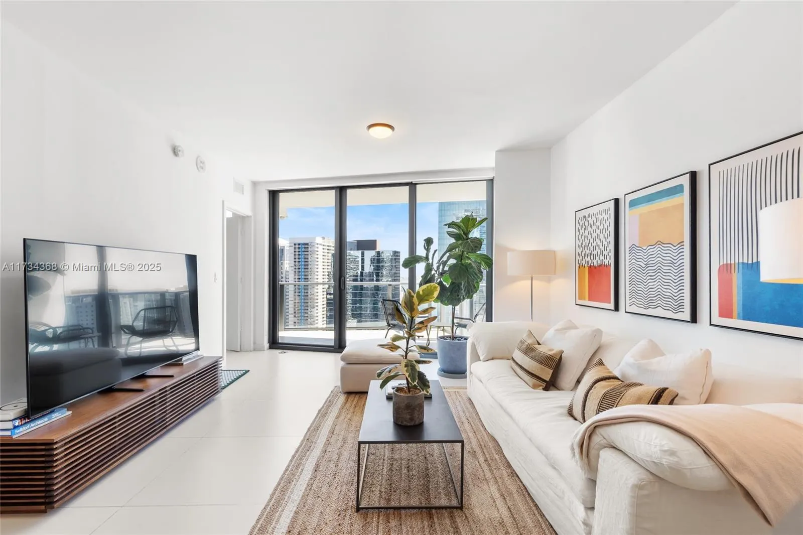 1 bedroom 2 bath for sale at 1300 S Miami Ave # 2803, Miami FL 33130