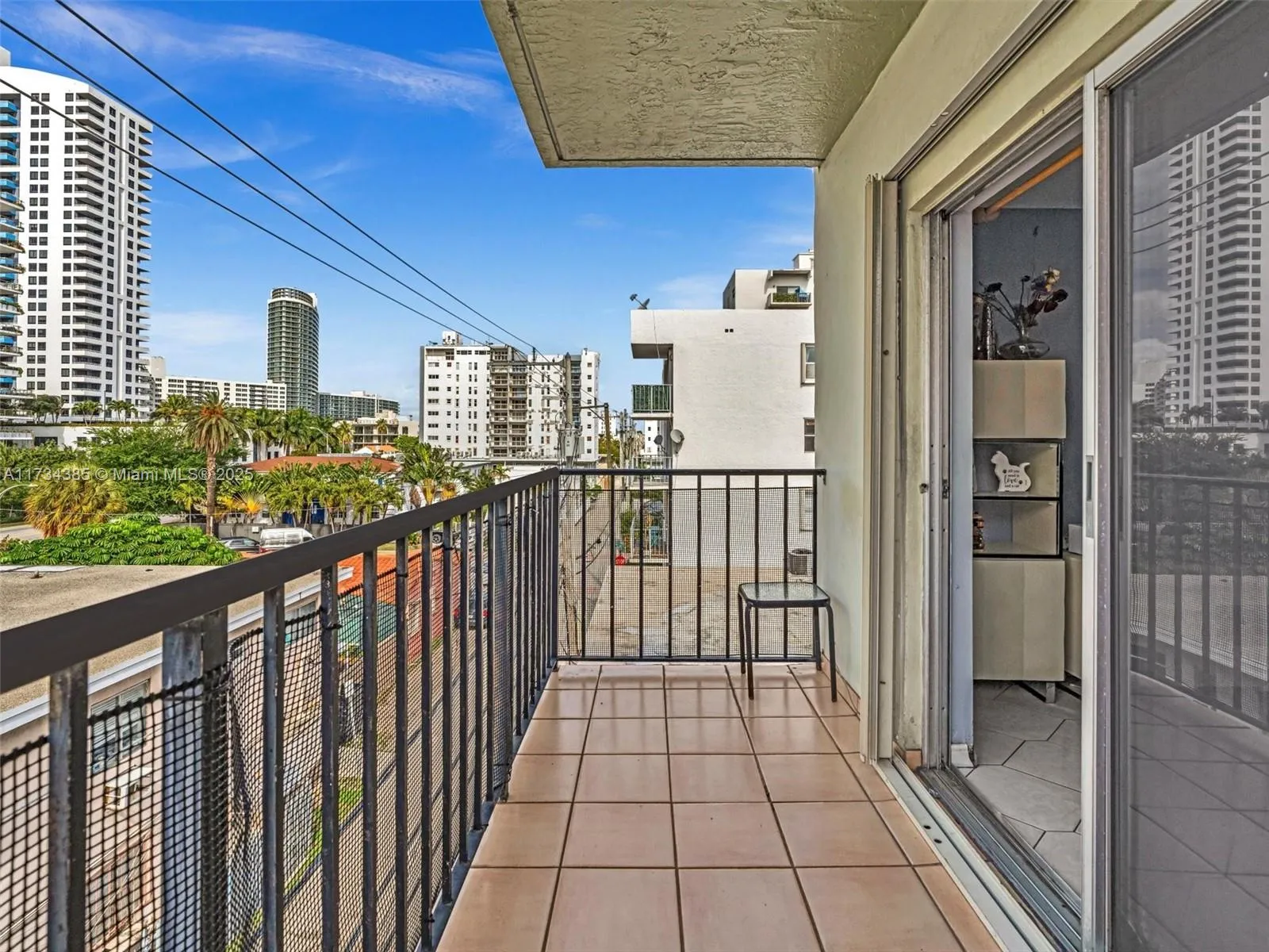 1236 Alton Rd # 404, Miami Beach FL 33139
