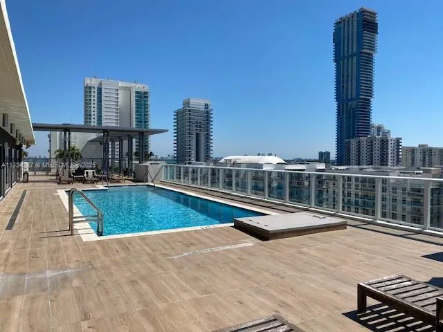 321 NE 26th St # 515, Miami FL 33137