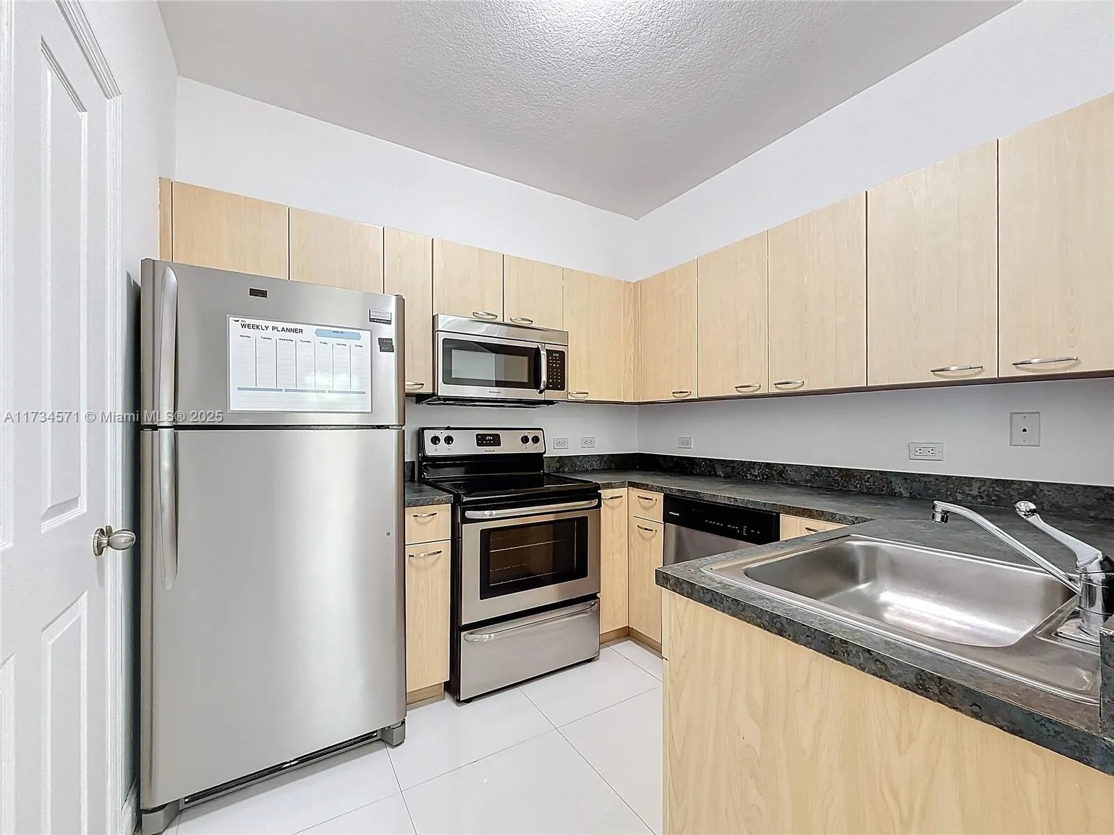 9172 Collins Ave # 414, Surfside FL 33154