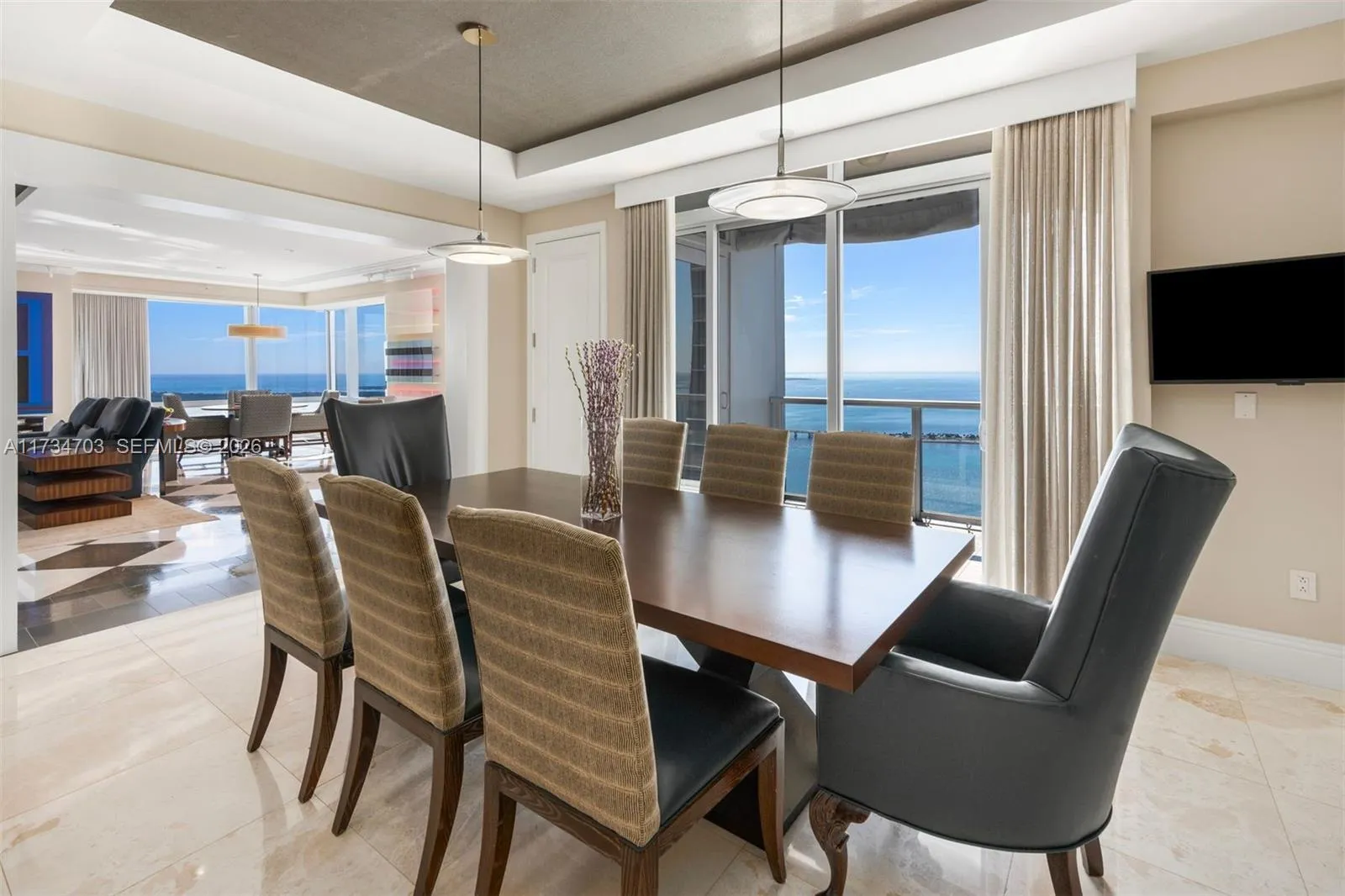1425 Brickell Ave, Miami FL 33131