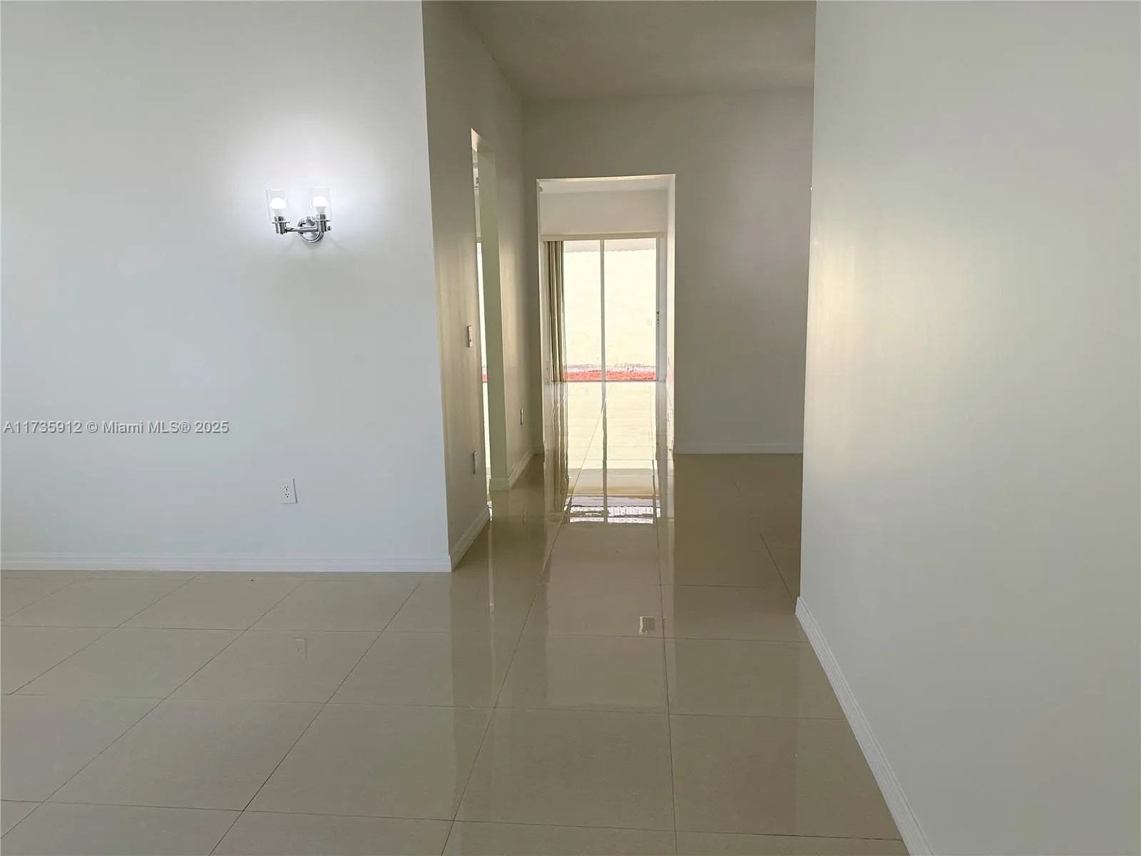 16215 SW 83rd Ln, Miami FL 33193