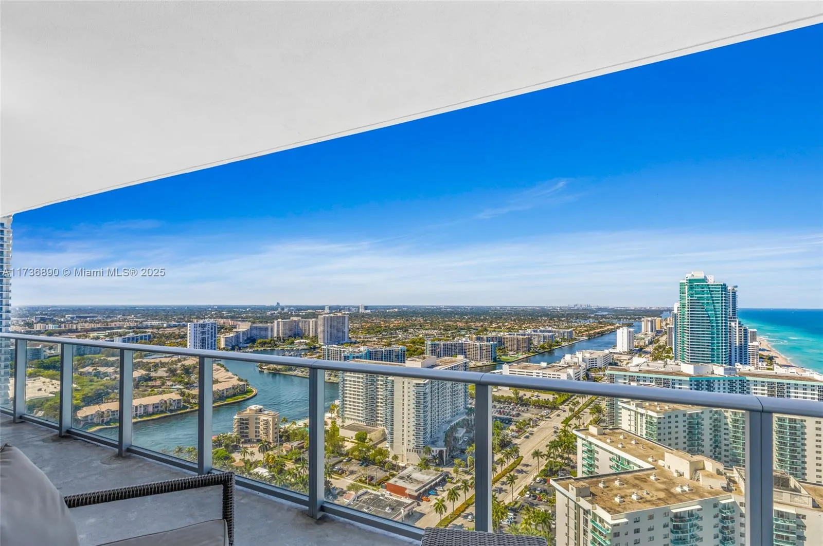 4111 S Ocean Dr # 2904, Hollywood FL 33019