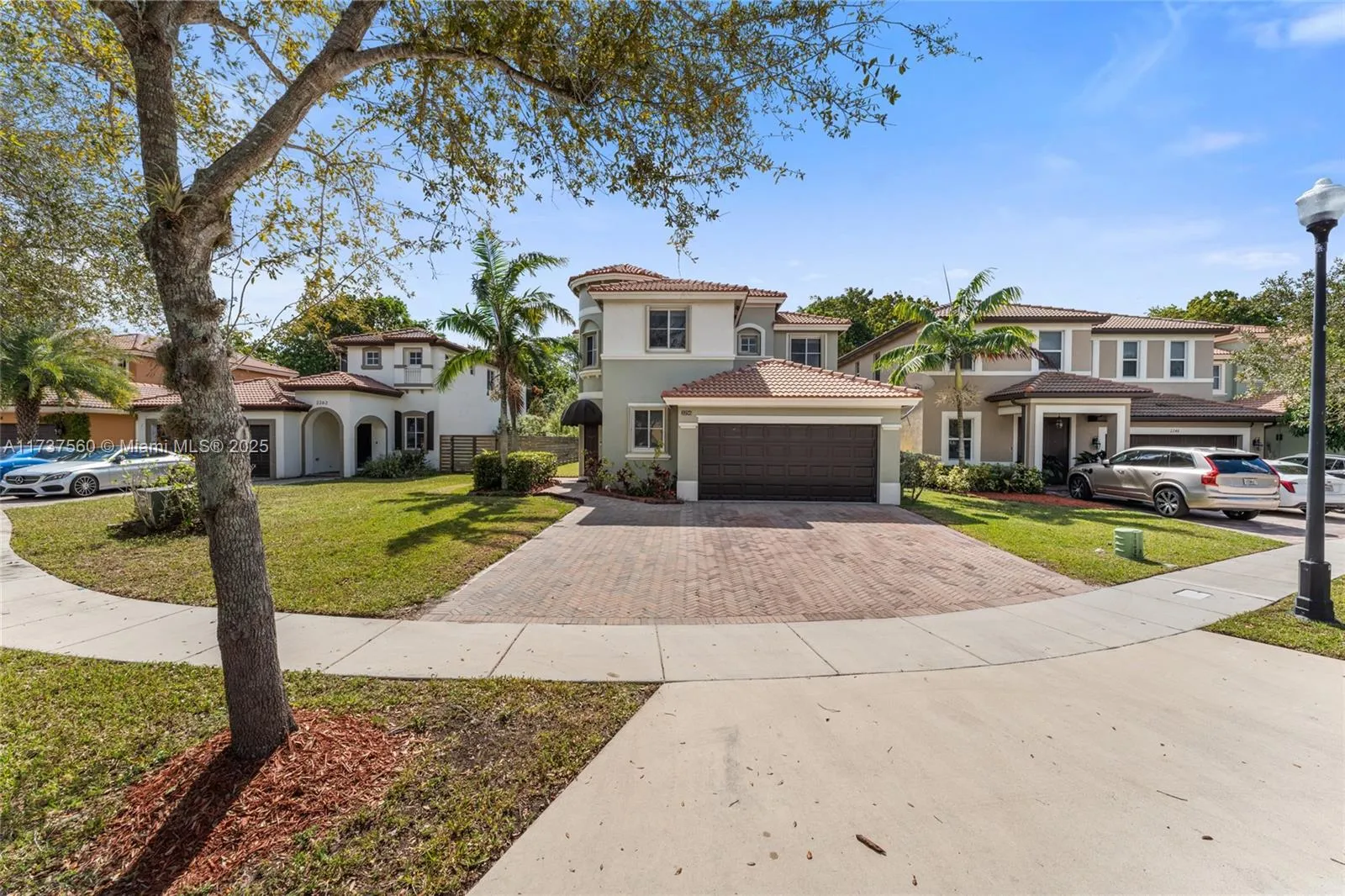 5 bedroom 3 bath for sale at 2256 SE 2nd St, Homestead FL 33033