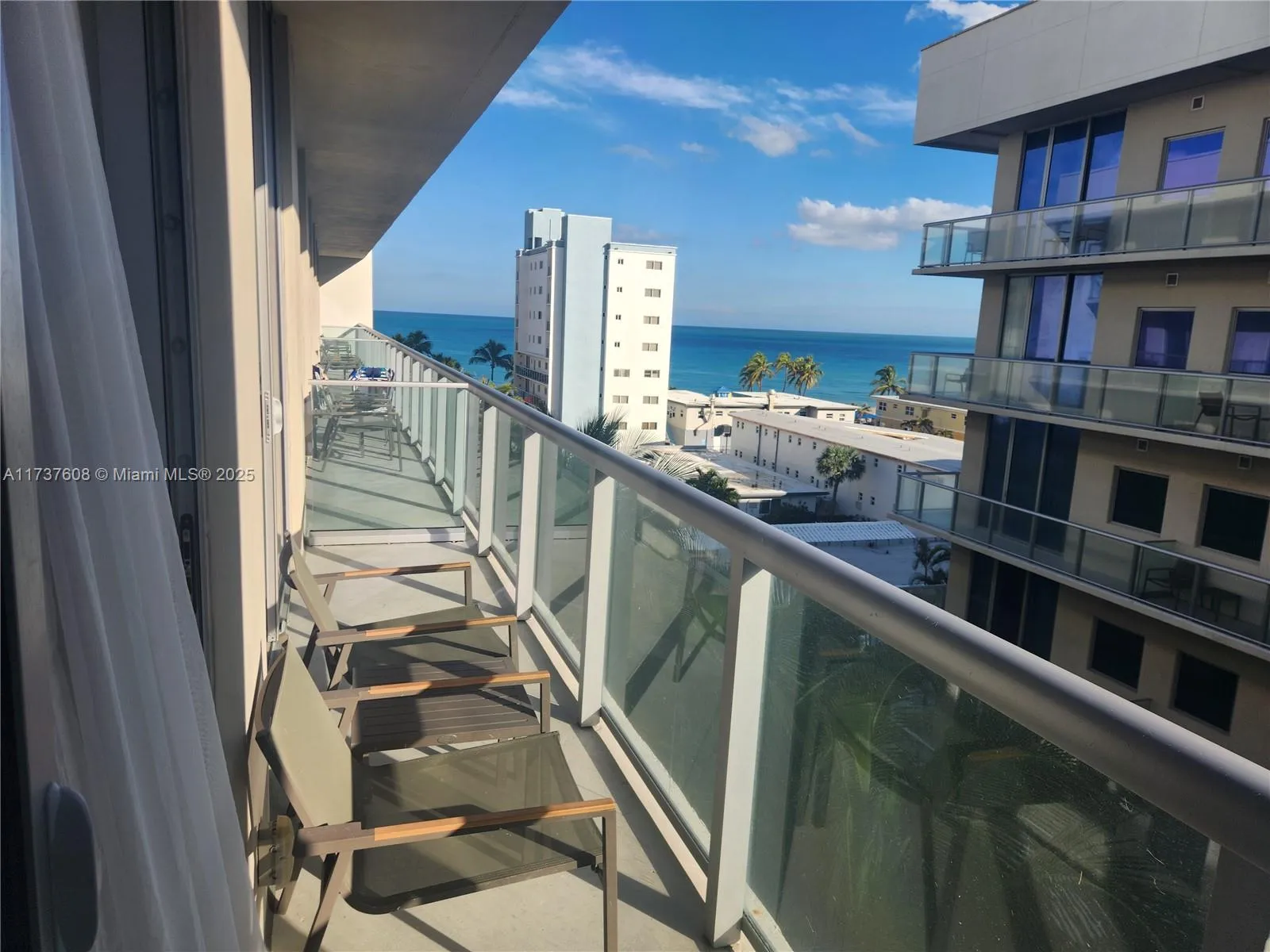 2 bedroom 1 bath for sale at 777 N Ocean Dr # N517, Hollywood FL 33019
