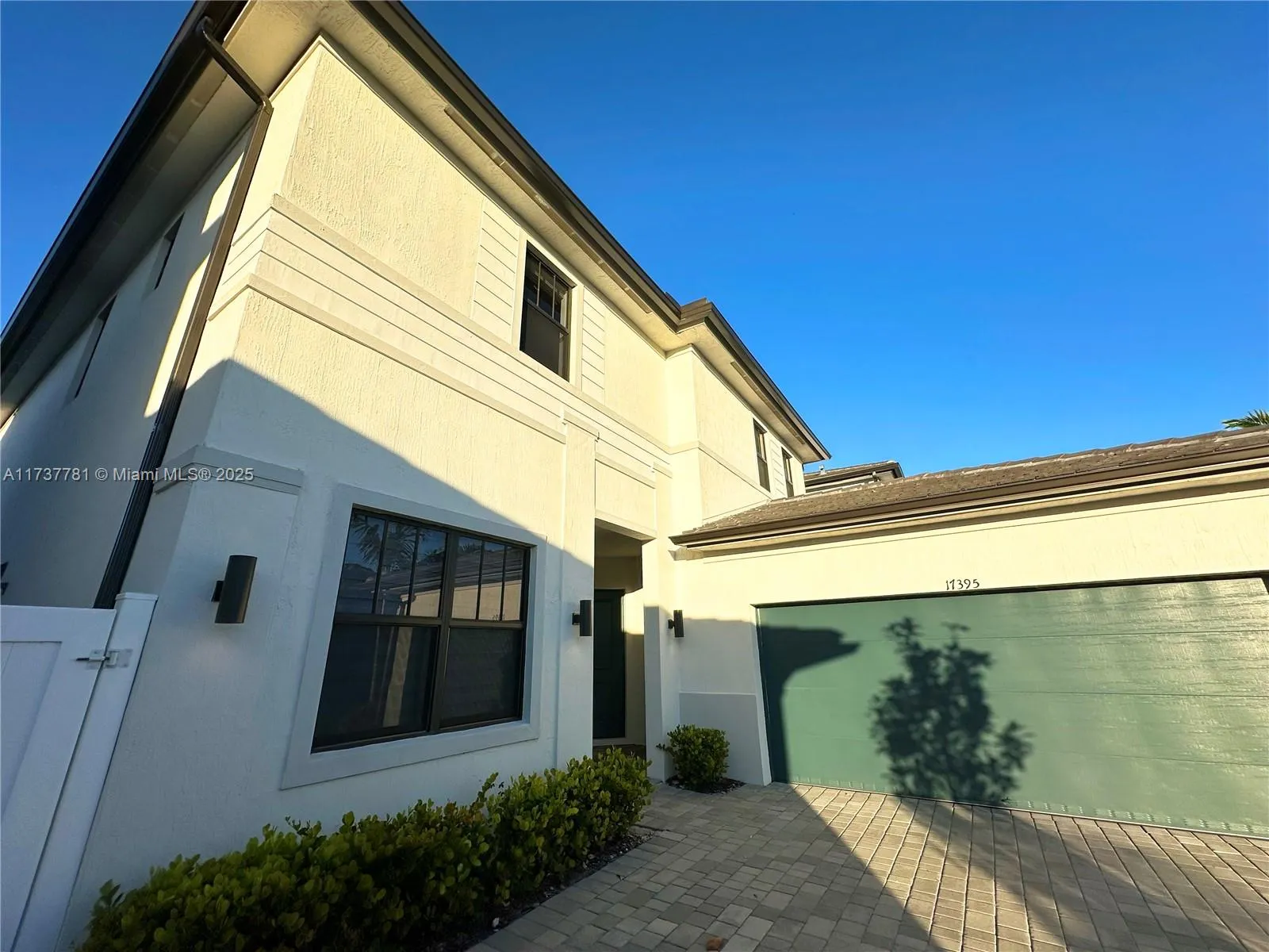 17395 SW 41st St, Miramar FL 33029