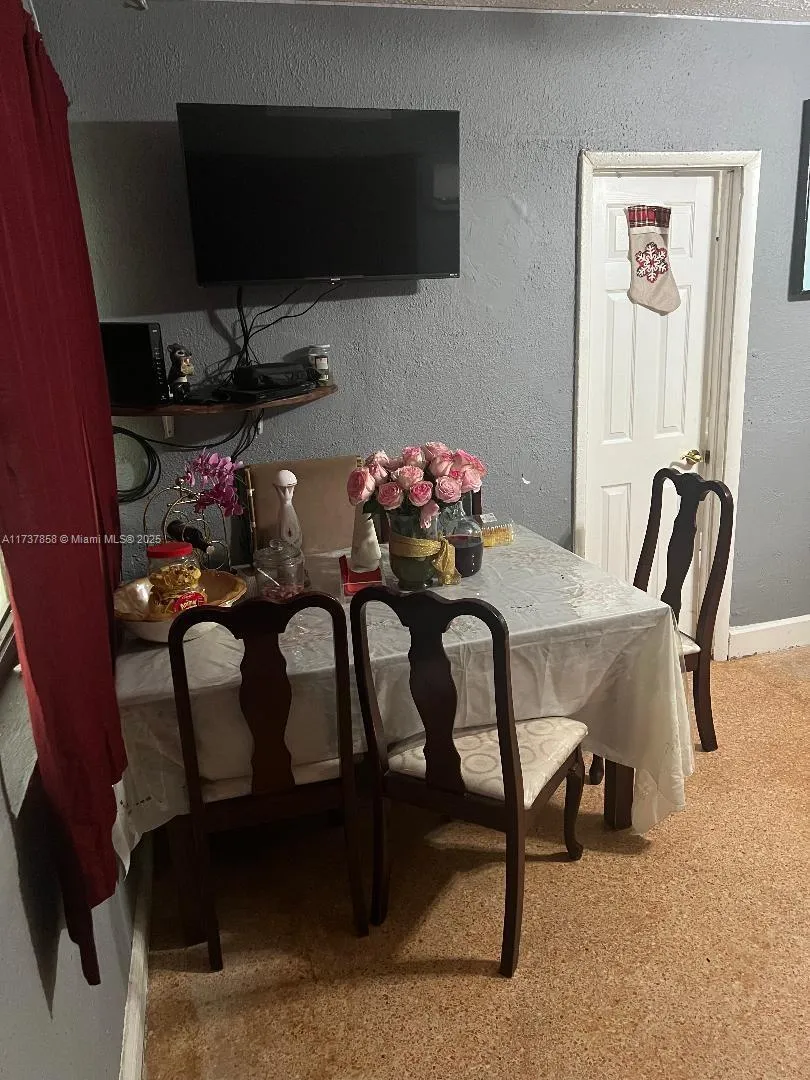 2381 NE 137 ST, North Miami Beach FL 33181