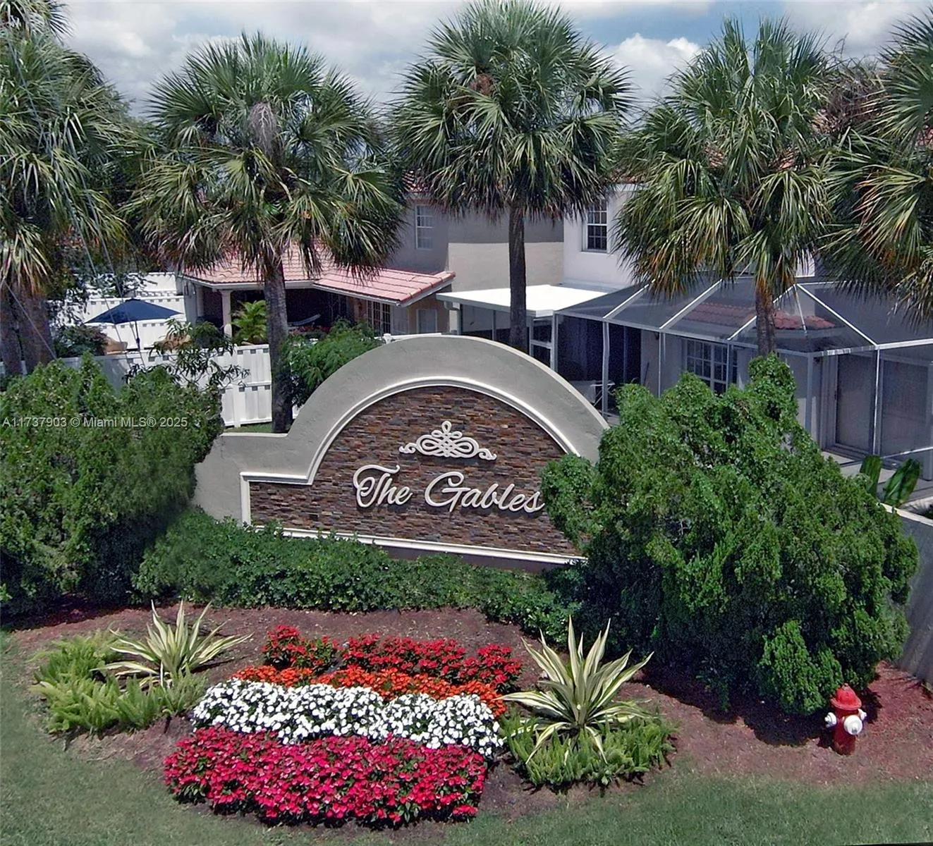 20 Gables Blvd, Weston FL 33326