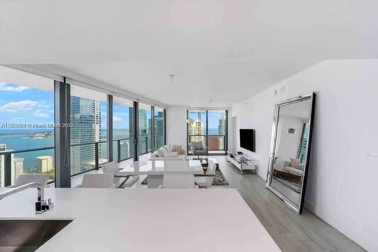 1300 S Miami Ave, Miami FL 33130