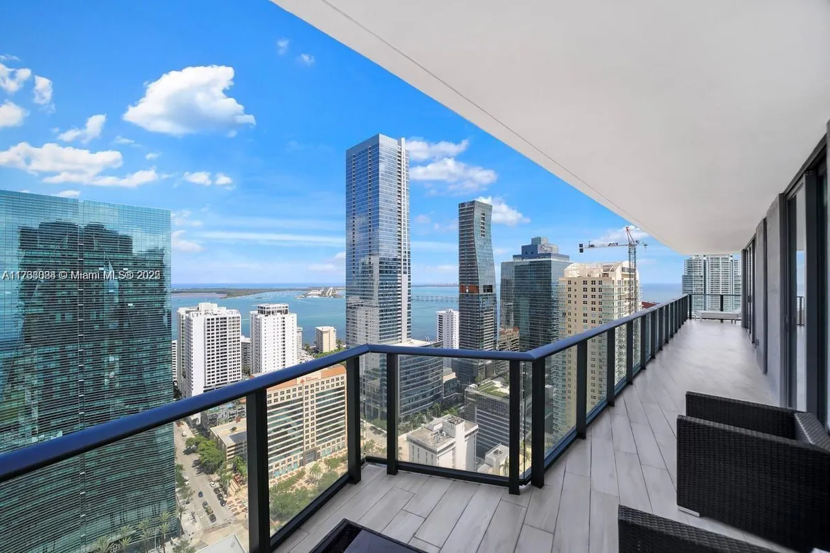 1300 S Miami Ave, Miami FL 33130