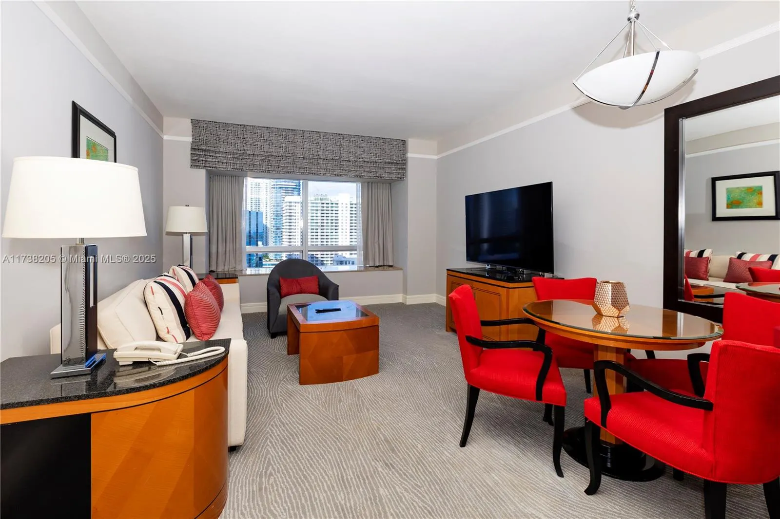 1 bedroom 1 bath for sale at 1435 Brickell Ave # 3010, Miami FL 33131