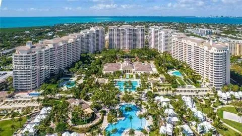 2 bedroom 2 bath for sale at 717 Crandon Blvd # 308, Key Biscayne FL 33149