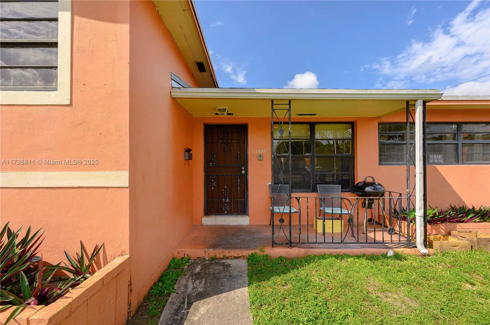 17800 NW 14th Pl, Miami Gardens FL 33169