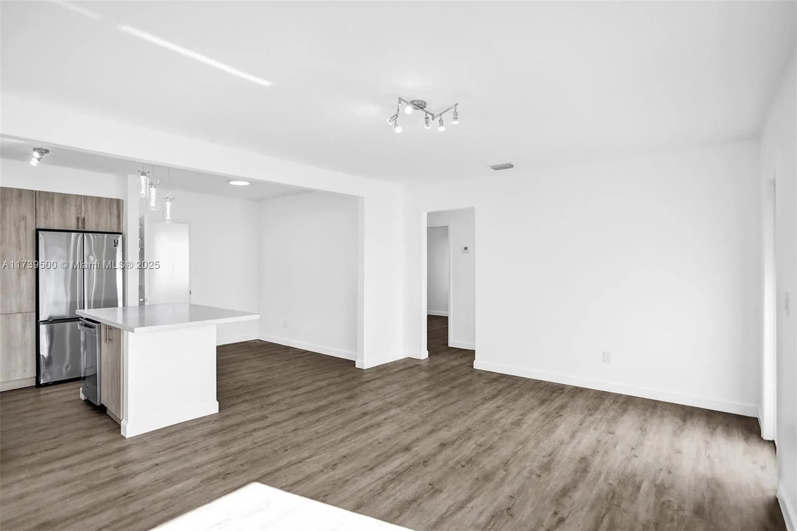 921 SW 11 AVE # 921, Miami FL 33130