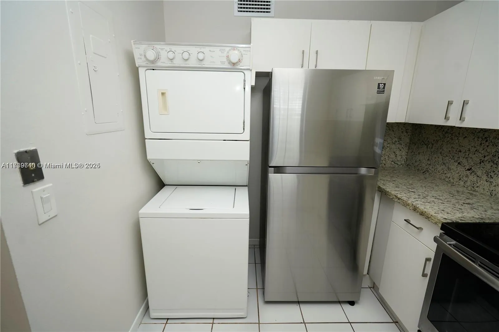 8050 Camino Ct # 7, Miami FL 33143