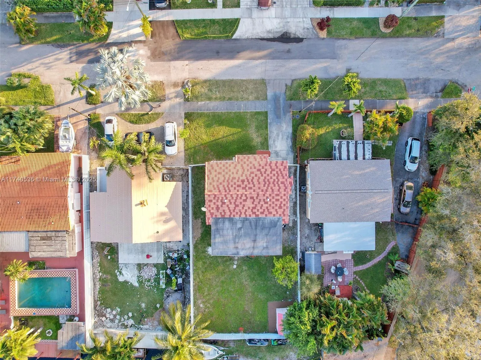 2725 Scott St, Hollywood FL 33020