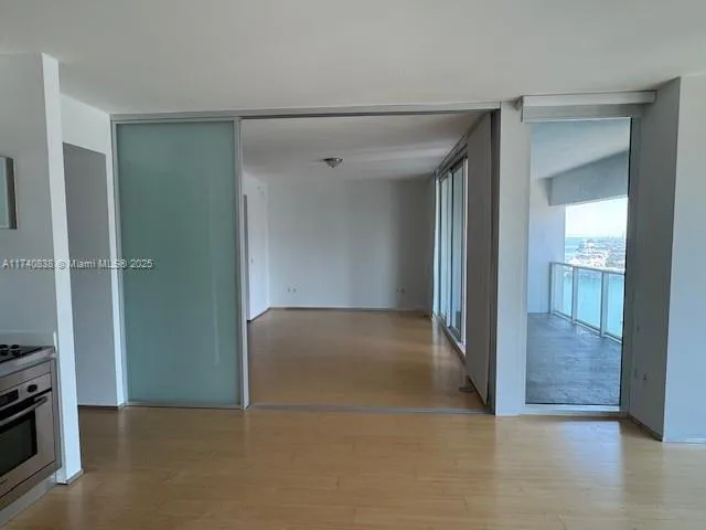 1040 Biscayne Blvd # 3008, Miami FL 33132