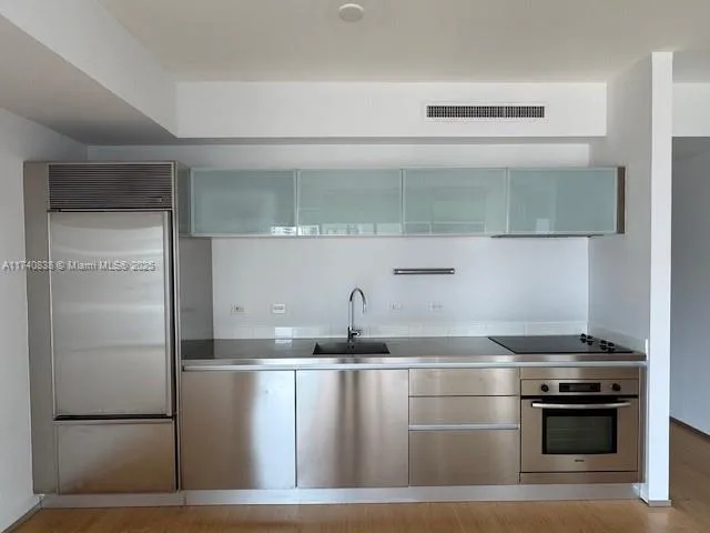 1040 Biscayne Blvd # 3008, Miami FL 33132