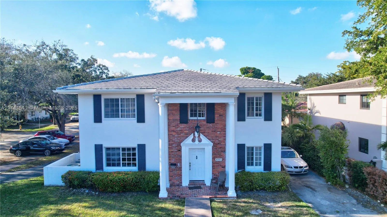 4995 Ponce de Leon /1050 Sistina Avenue, Coral Gables FL 33146