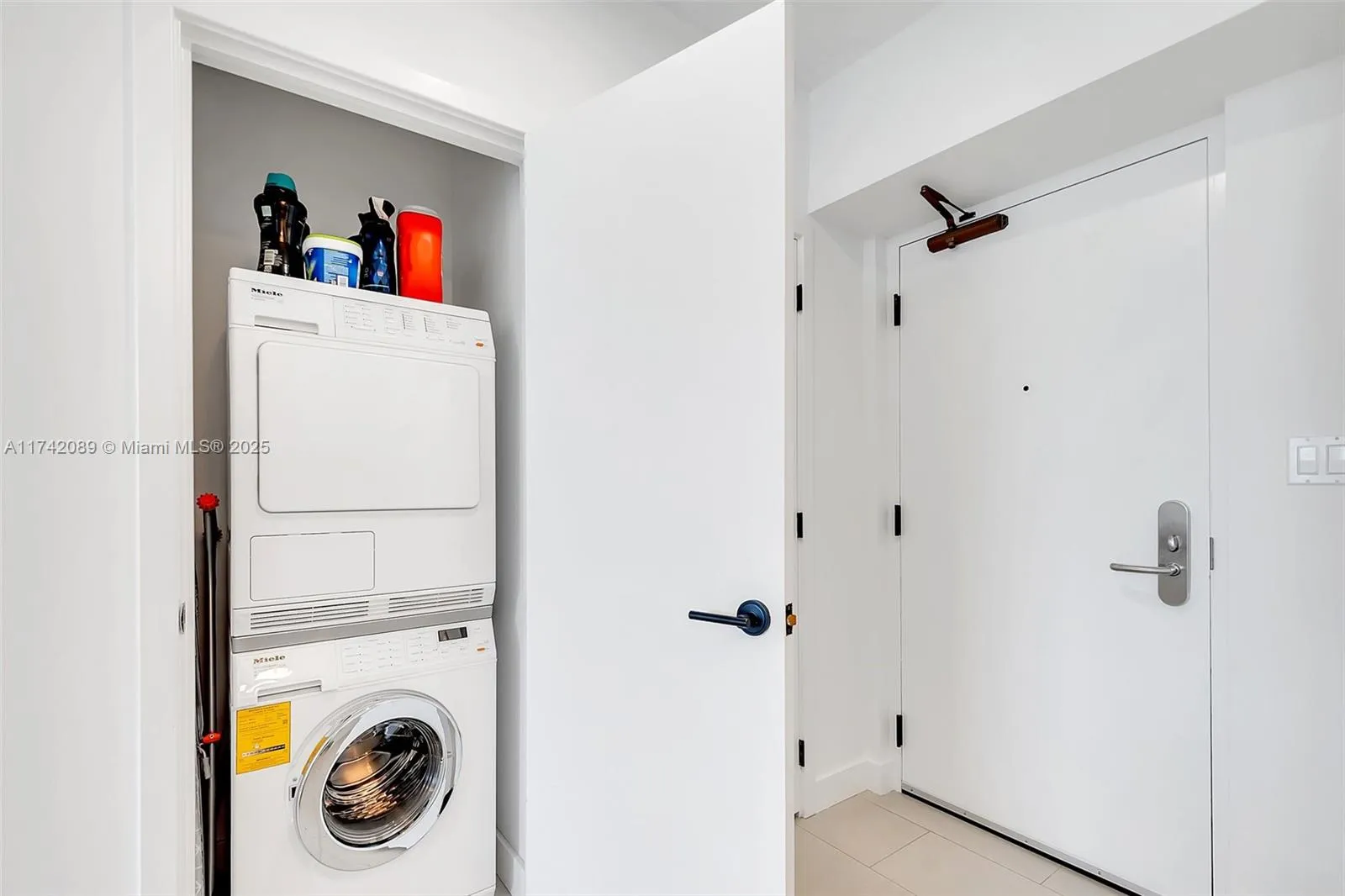 6799 Collins Ave # 312, Miami Beach FL 33141