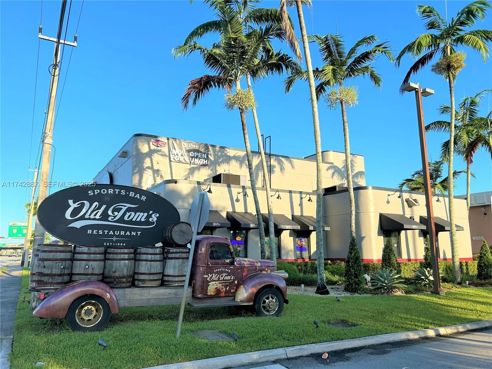9555 N Kendall Dr # 105, Miami FL 33176