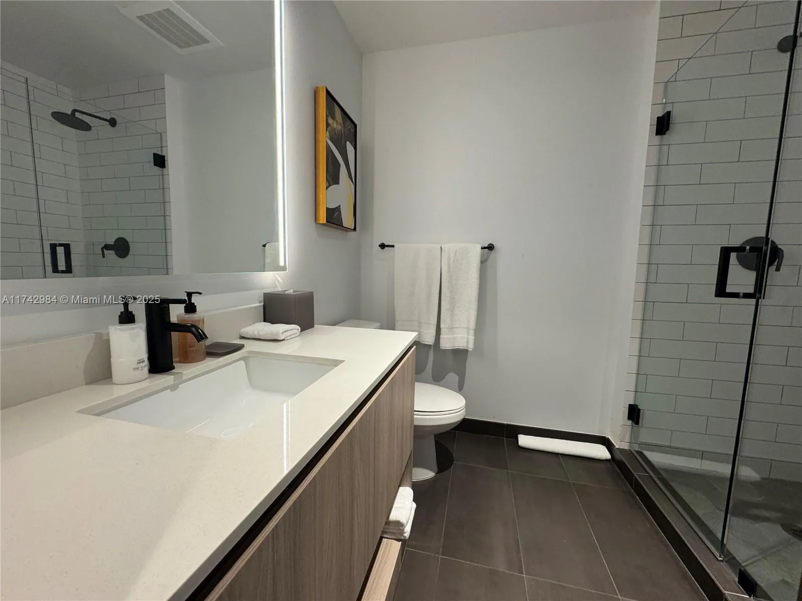 398 NE 5th St # 4614, Miami FL 33132
