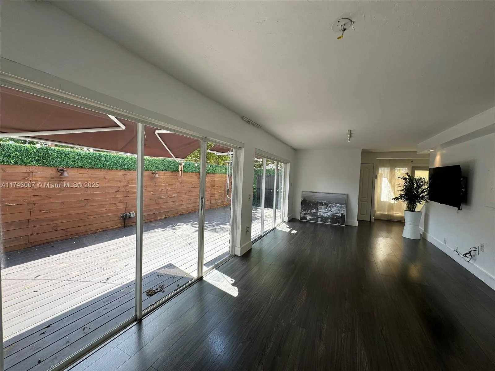 15675 SW 84th Ter # 906, Miami FL 33193