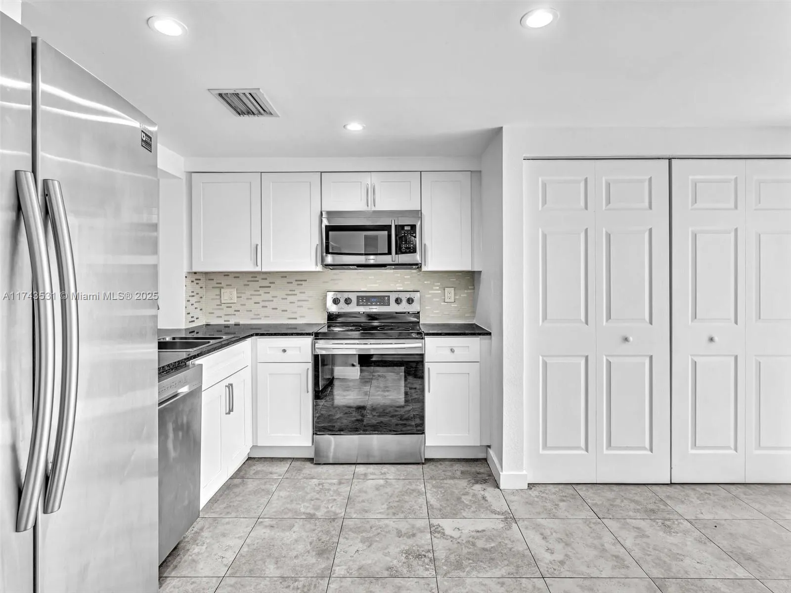 4770 NW 89th Ave # 183, Sunrise FL 33351