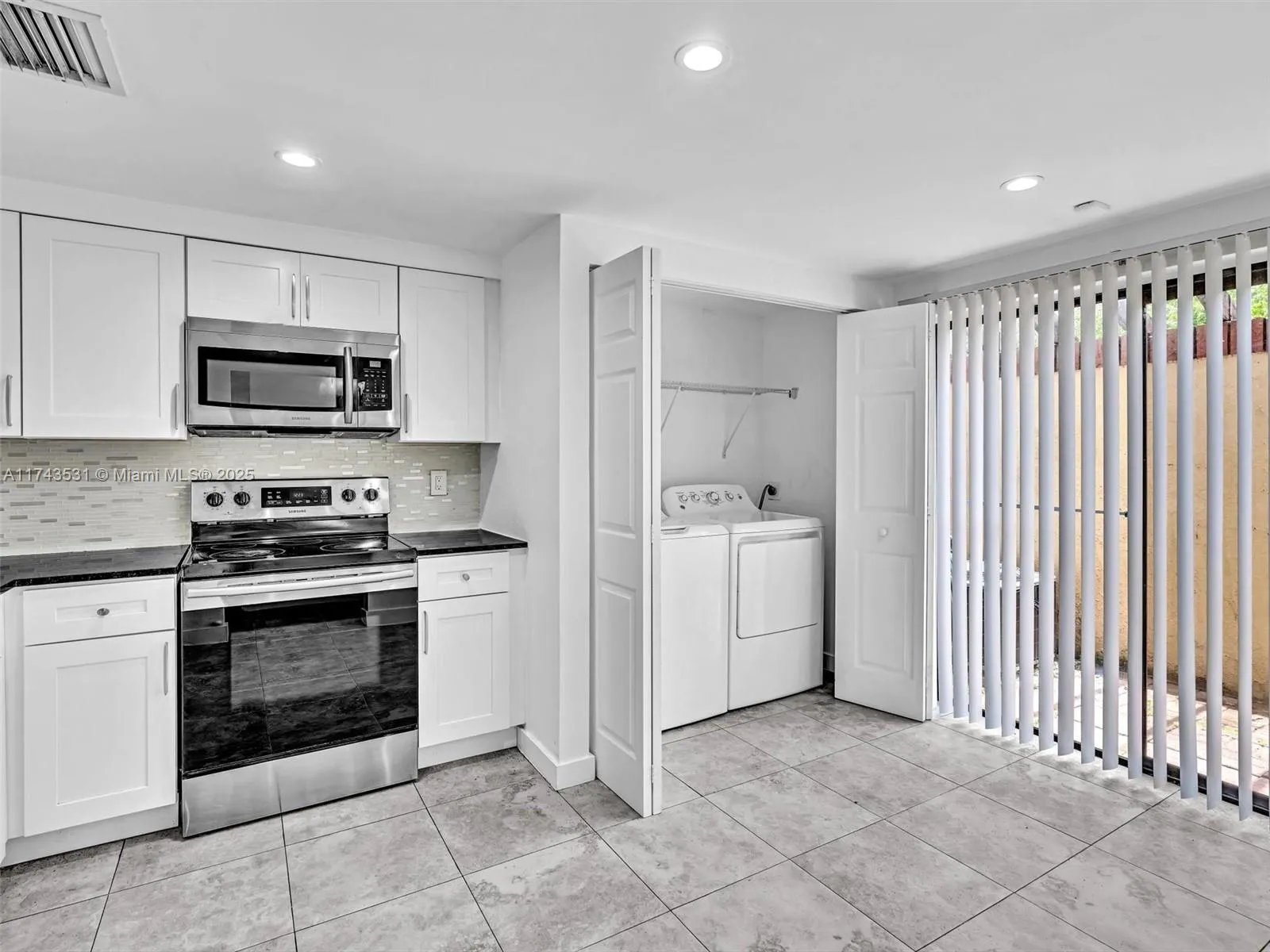 4770 NW 89th Ave # 183, Sunrise FL 33351