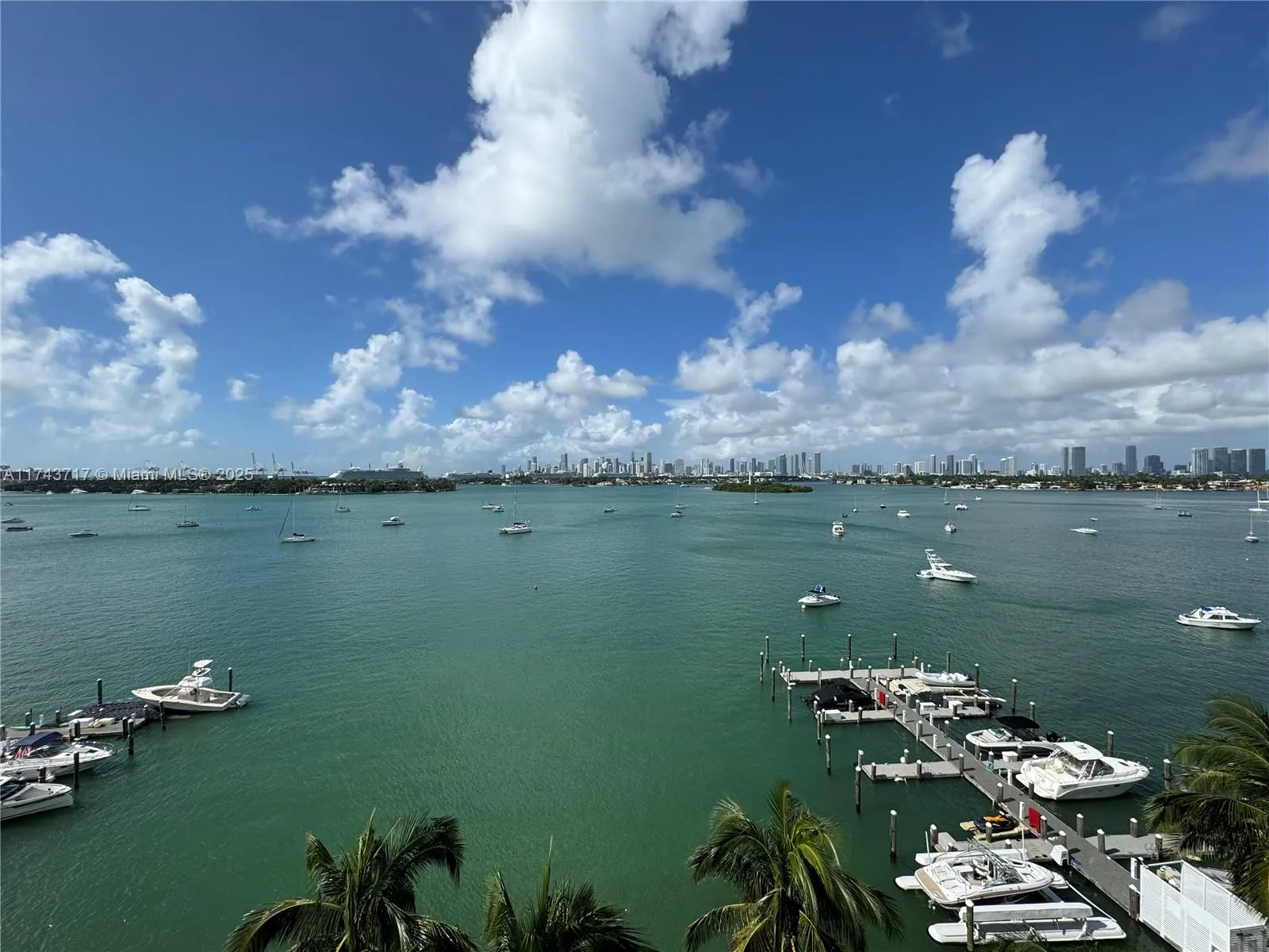 1 bedroom 1 bath for rent at 1500 Bay Rd # 840S, Miami Beach FL 33139