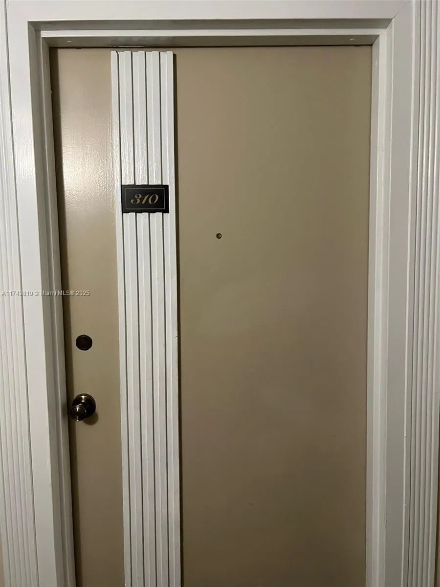 16909 N Bay Rd # 310, Sunny Isles Beach FL 33160